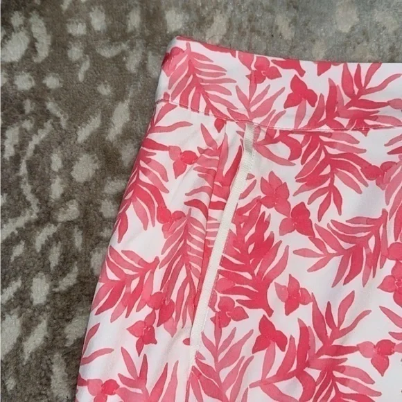 Vineyard Vines Performance White & Pink‎ Leaf Printed Preppy Tennis Golf Skort